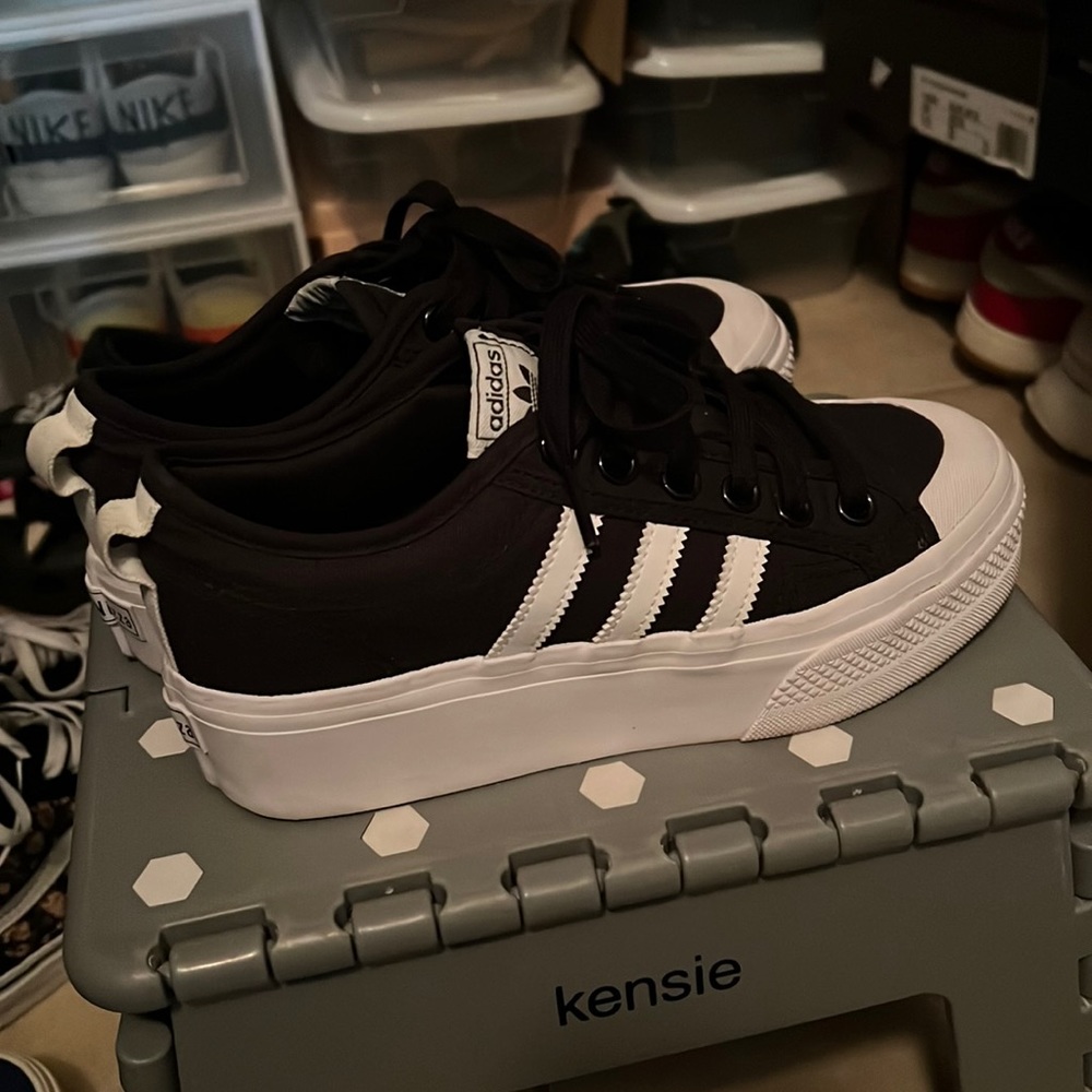 Adidas platform sneaker